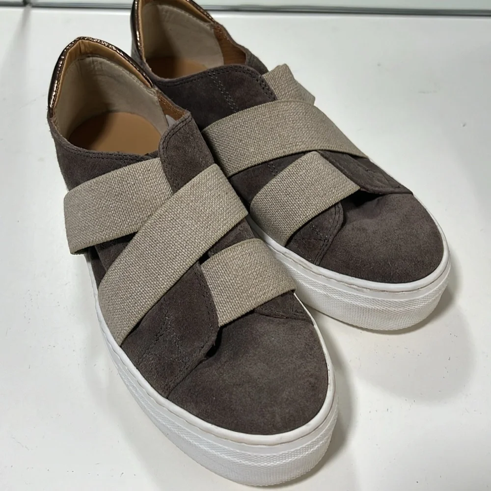 The flax Vera Pelle 7.5 slip on sneakers brown worn once!